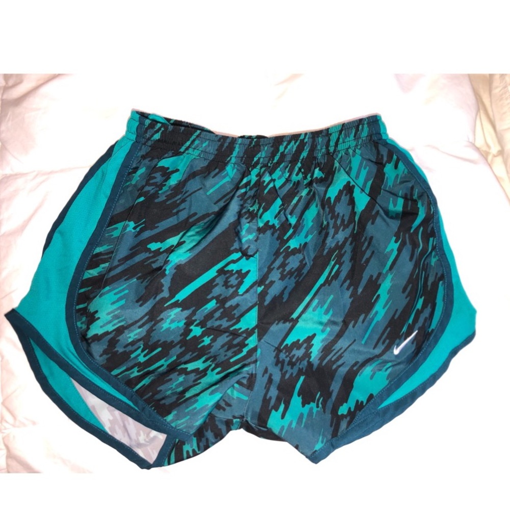 Nike shorts (size extra small)